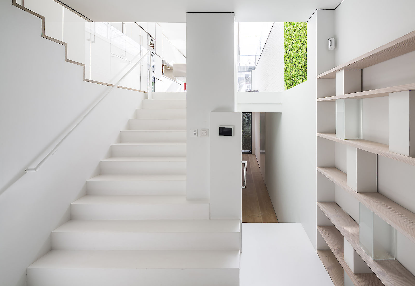 GC House by inaki leite design. Fulham house stairs to basement designed by iñaki leite