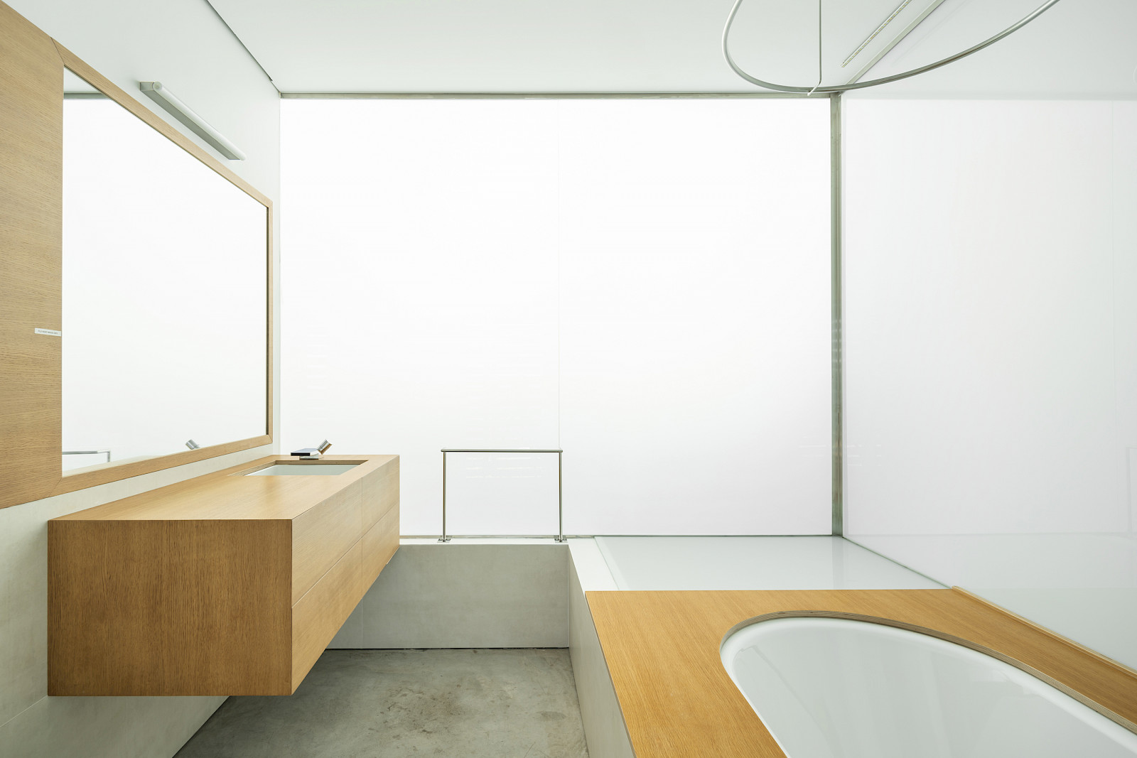 Dezanove House designed by iñaki leite. Family bathroom on second floor