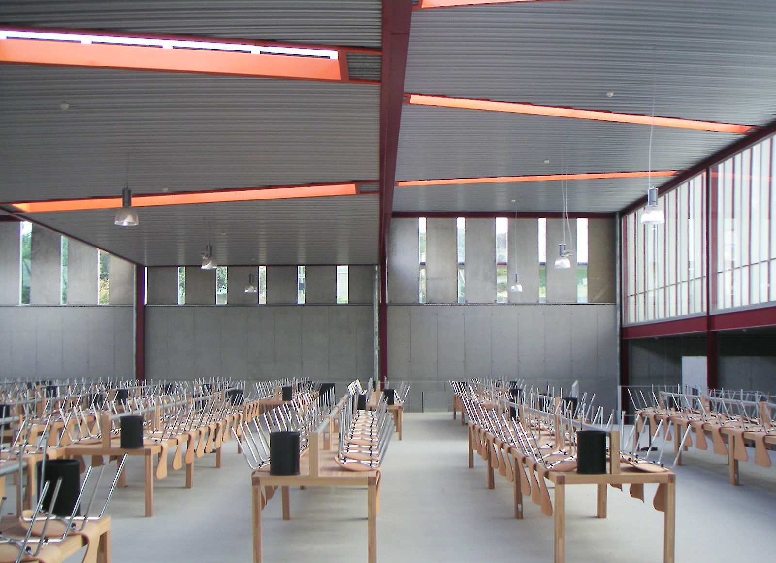 Xoana Capdevielle Library - collaboration with J. Graiño Bermúdez