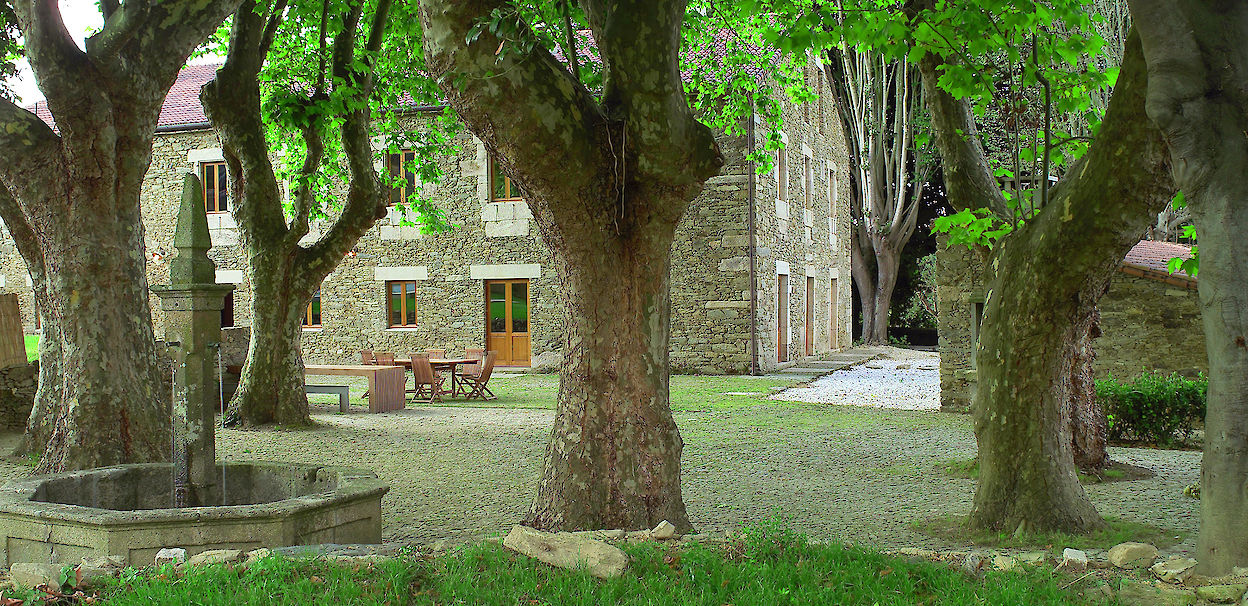O Convento Manor House - collaboration of iñaki leite as architectural assistant with Carlos Seoane. Garden