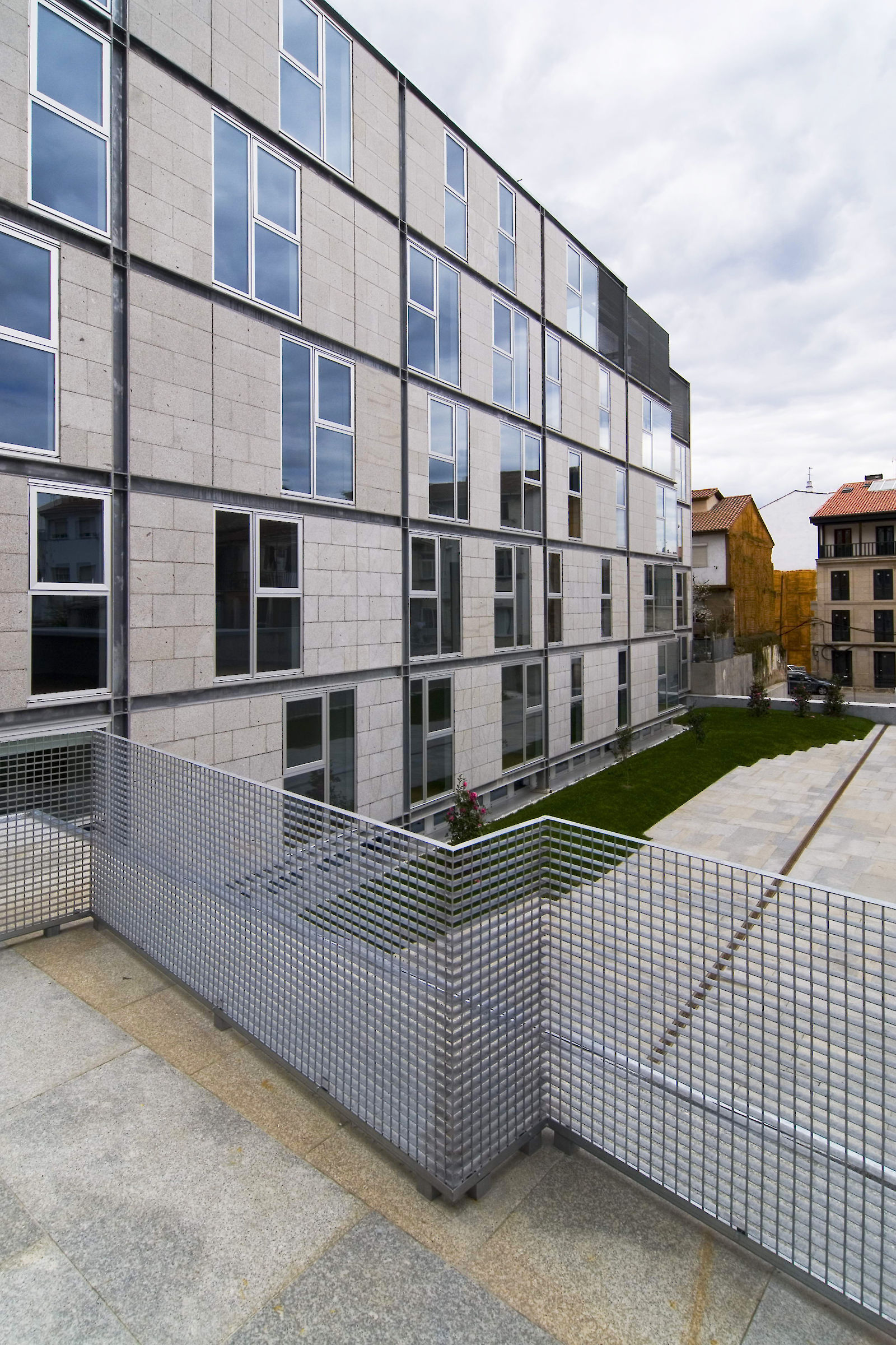 Social Housing in Ourense - Vier Architects