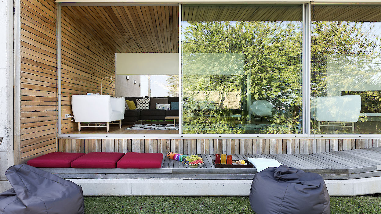 Dezanove House designed by iñaki leite for your architect london